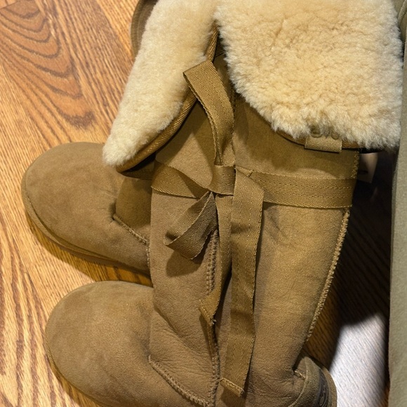 Emu Tan Ankle Boots with Cream Fur Lining made in Australia - Picture 6 of 7